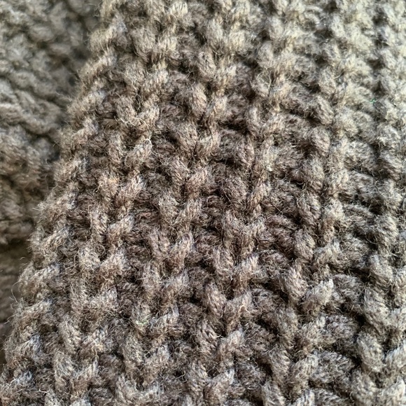 Off-shoulder black sweater - Picture 5 of 5